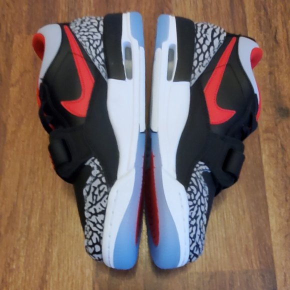 Air Jordan 312 Legacy Low "Chicago Flag" - Releasing in July 2022 - Picture 1 of 8